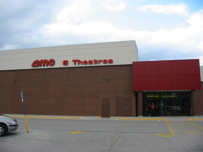 AMC Wonderland 6 - July 2002